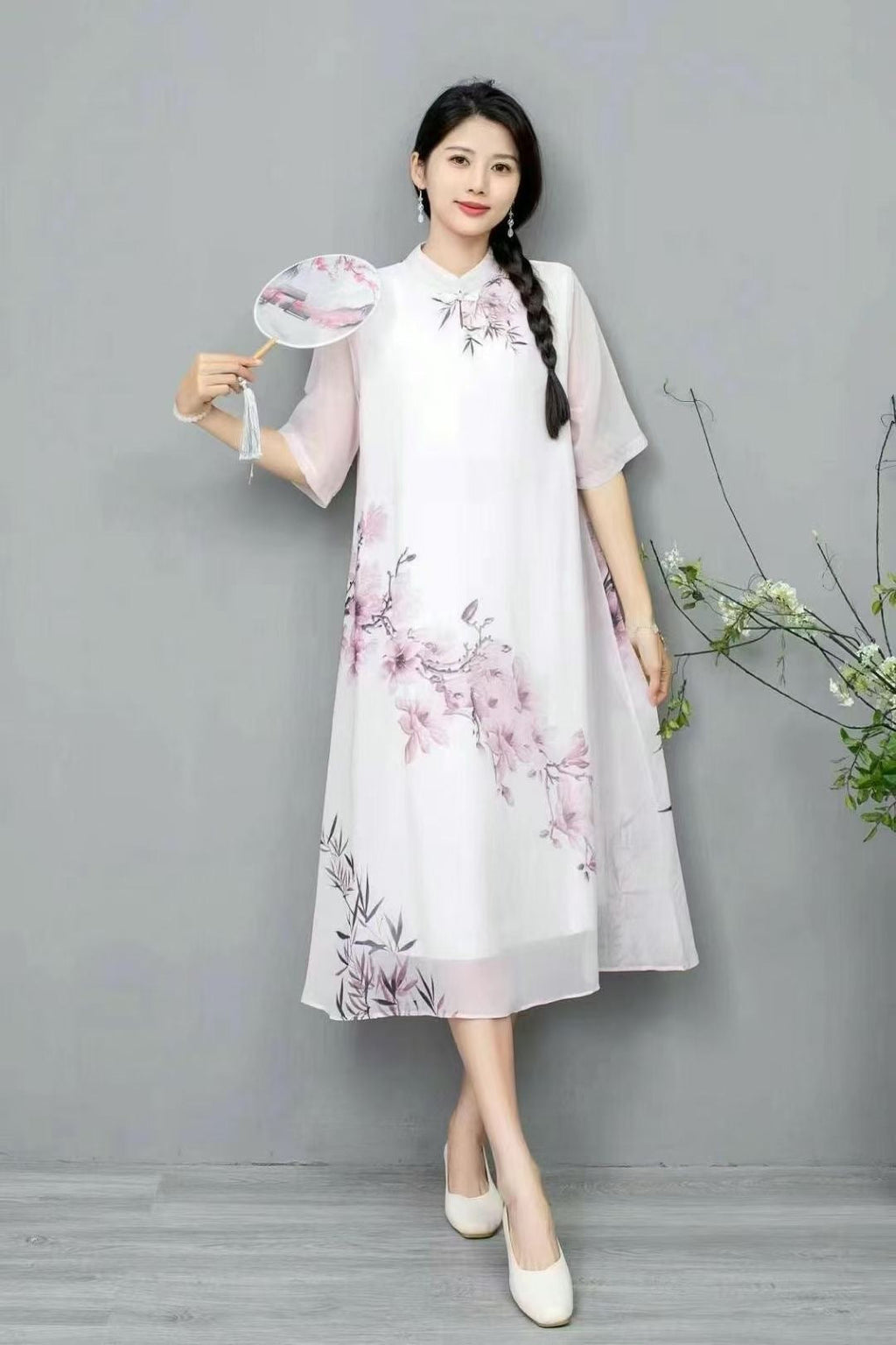 Women's Fashionable Chinese-style Retro Dress With Frog Buttons And Stand Collar