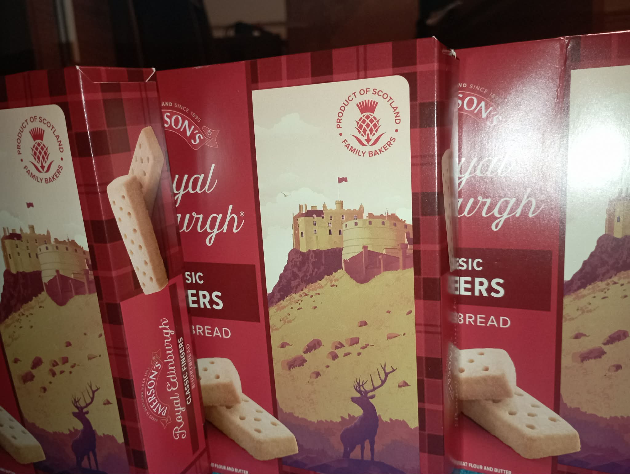 Buy 3 FOR £5.50 : ROYAL EDINBURGH SHORTBREAD 300G(2X150G)