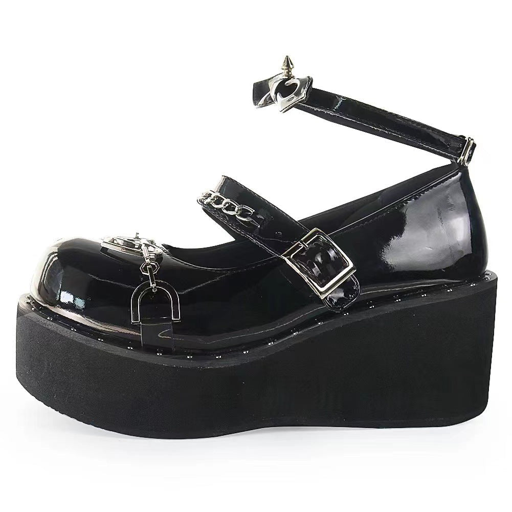 Women's Heightened Thick Bottom Chain Retro British Style Leather Shoes