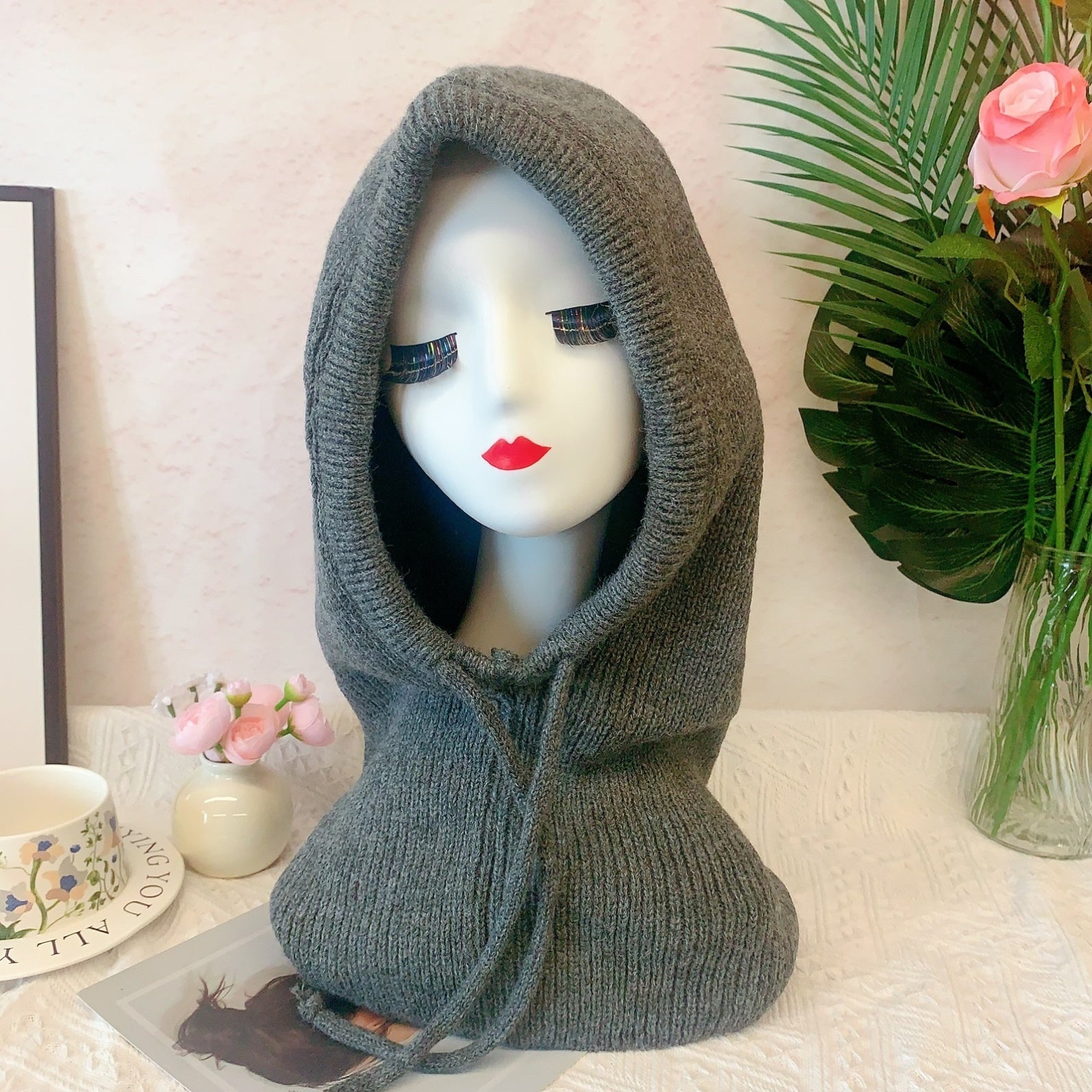 Fashionable And Warm Scarf With Integrated Yarn Knitted Hat For Women