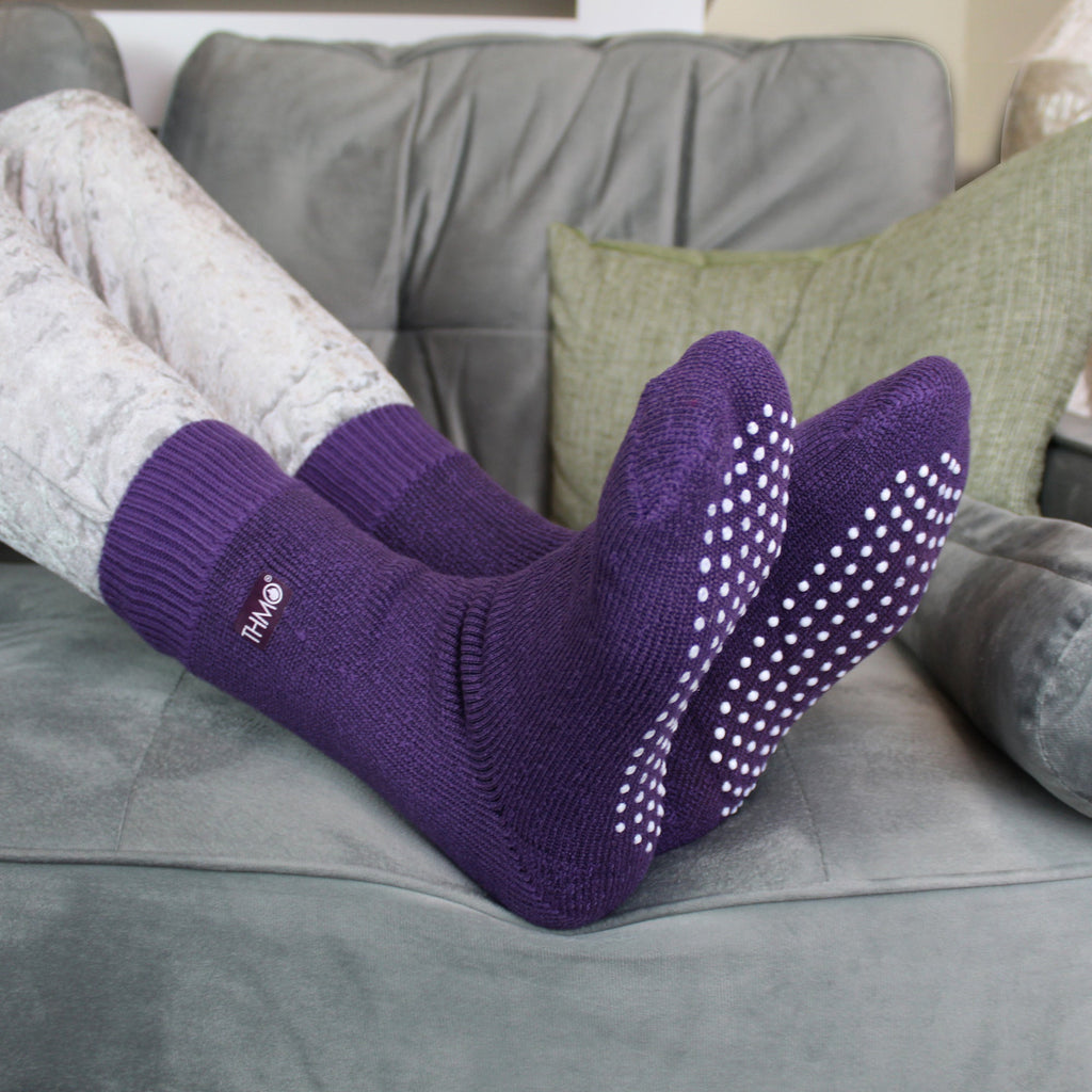 1 Pack Kids Indoor Thermal Slipper Socks with Grips (3 Sizes)