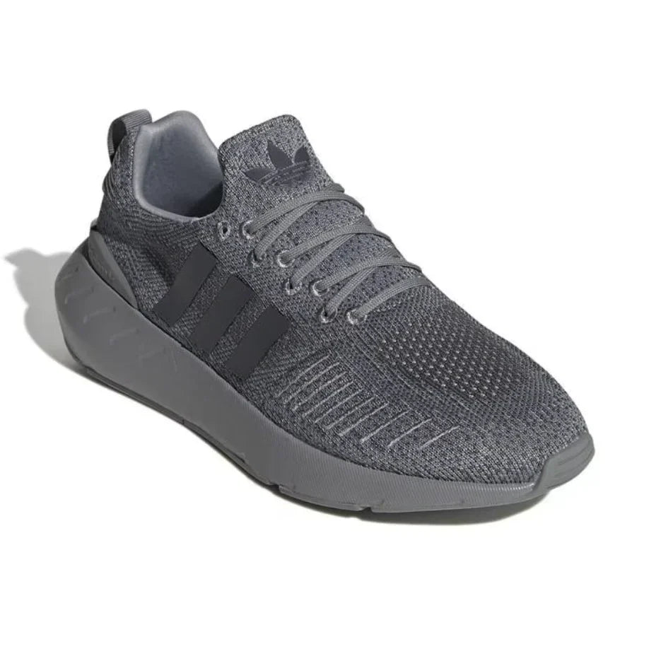 UK 5.5 Adidas Swift Run 22 Black Women’s Trainers – EU 38.5