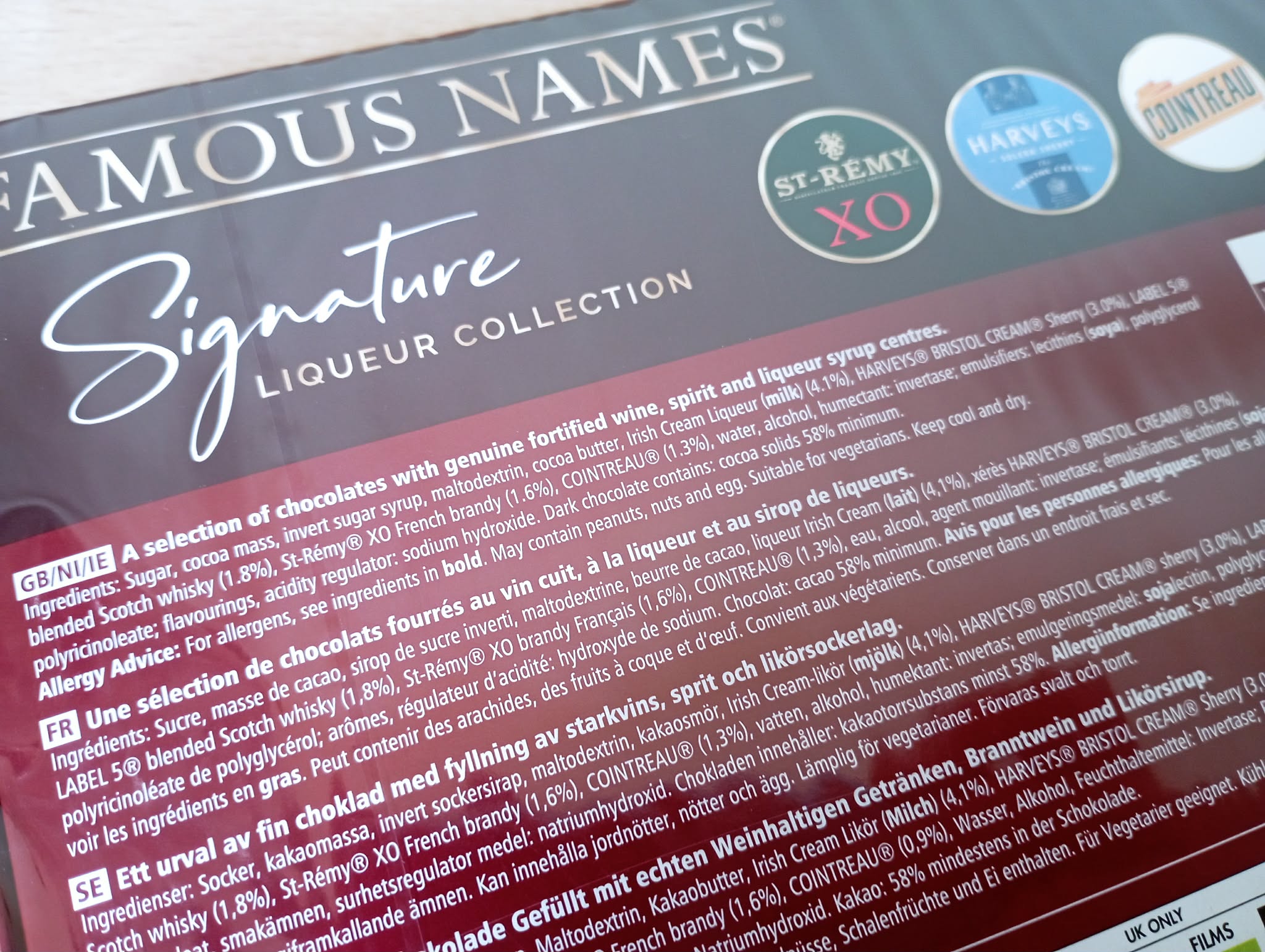 FAMOUS NAMES SIGNATURE LIQUEUR COLLECTION CHOCOLATES 185G
