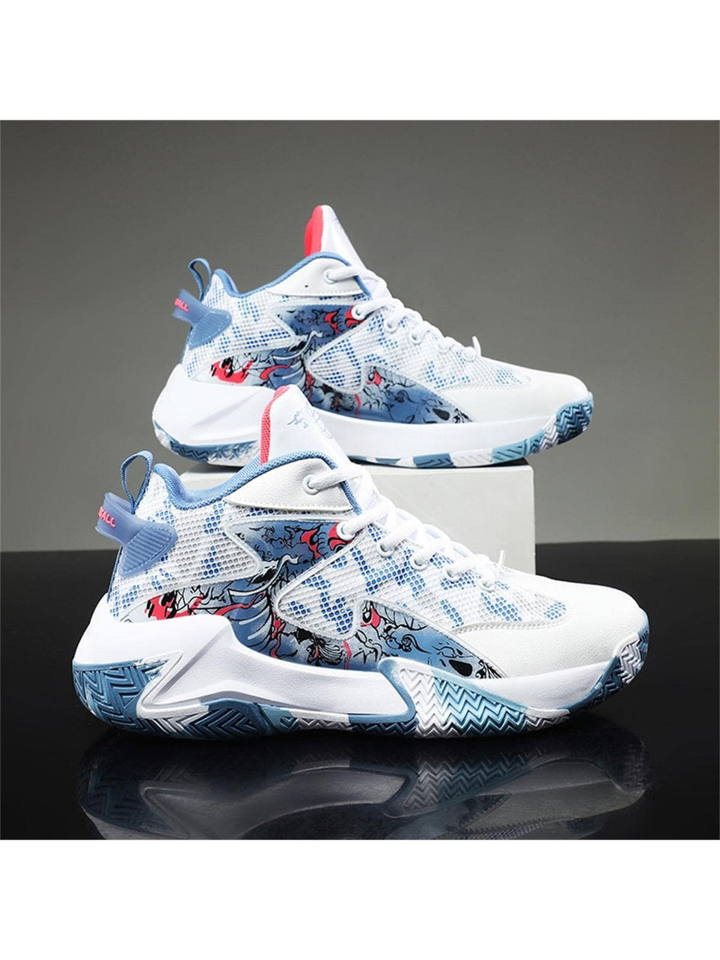 Men Random Anti-slip Graphic Lace Up Front Letter Patch Decor Sneakers, Sporty Outdoor Fabric Basketball Shoes