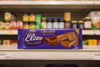 16 x Jacobs Elite Special Moments Chocolate Biscuit Bars 145G