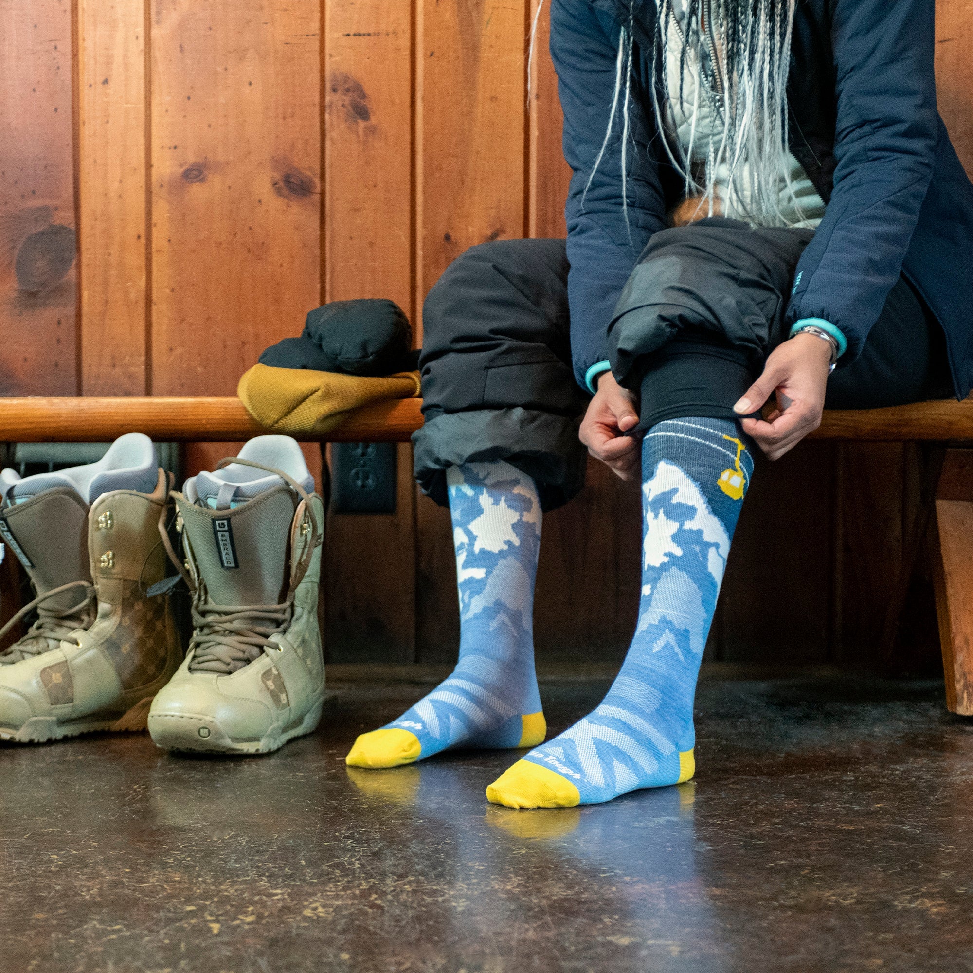 Ladies Over-the-Calf Patterned Lightweight Ski Snowboard Merino Wool Socks