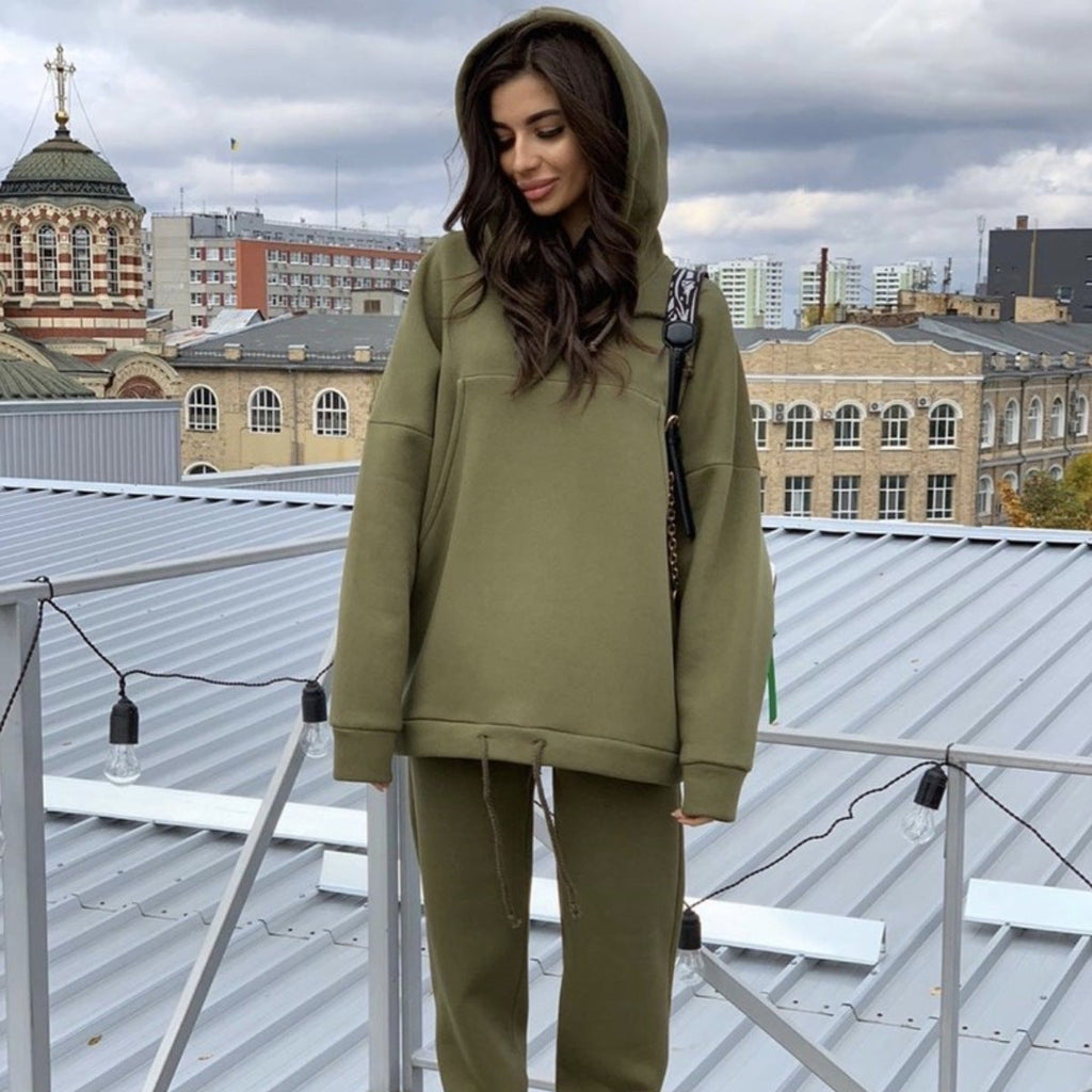 Two-piece solid color sweater with large pockets