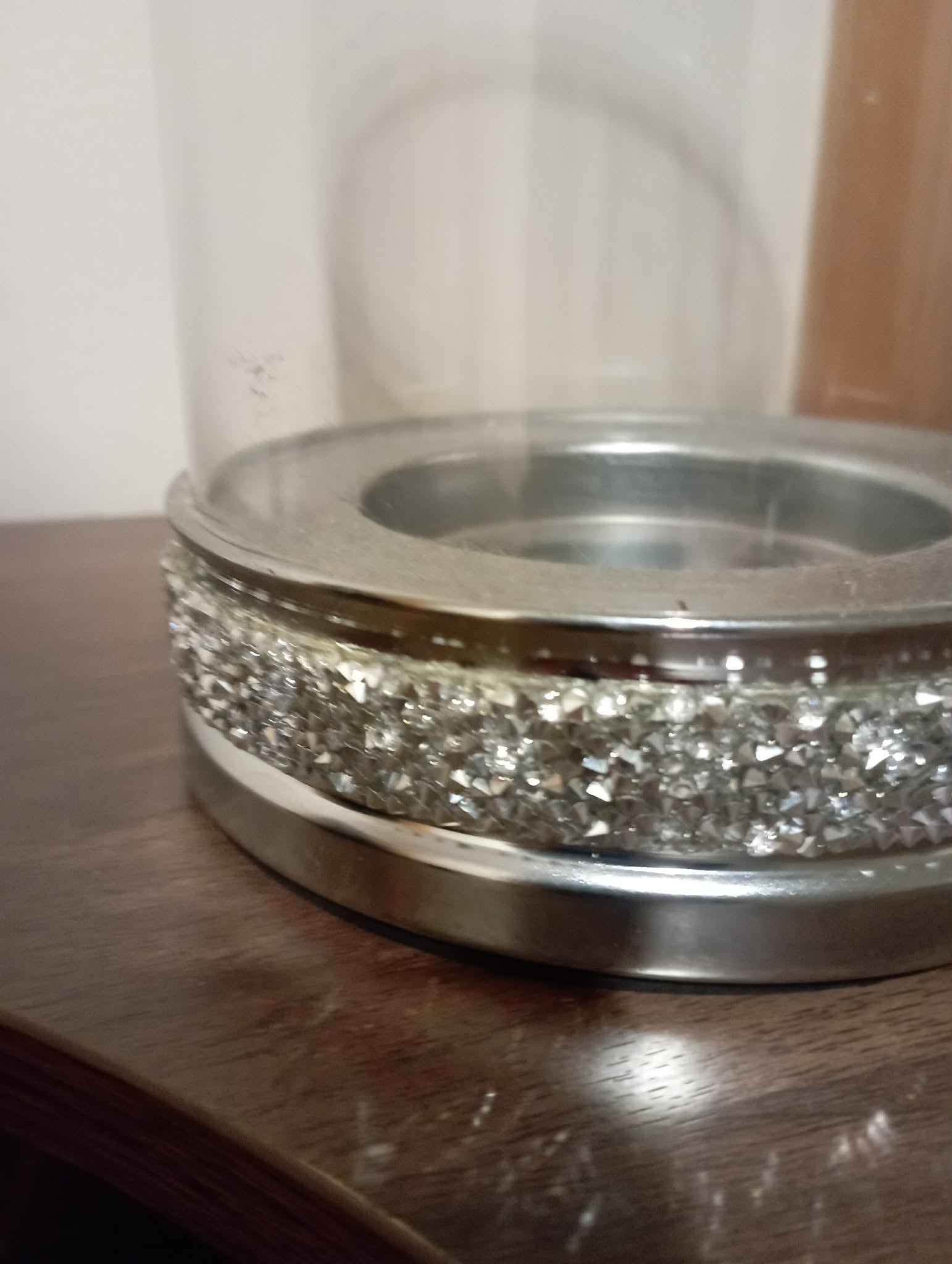 CANDLE HOLDER