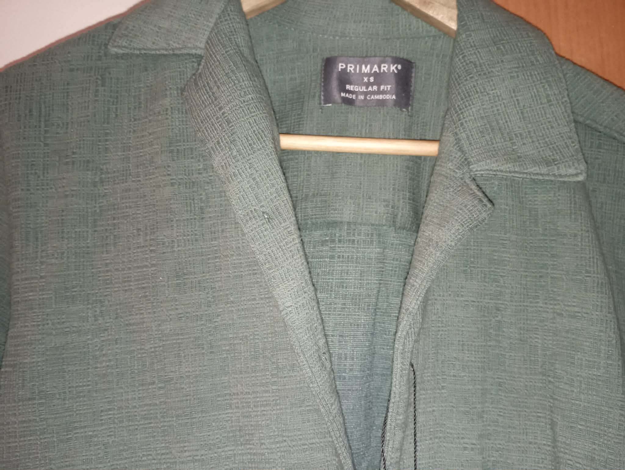 NEW with tag Men's Primark Green Regular Fit Button-Down Shirt (XS)