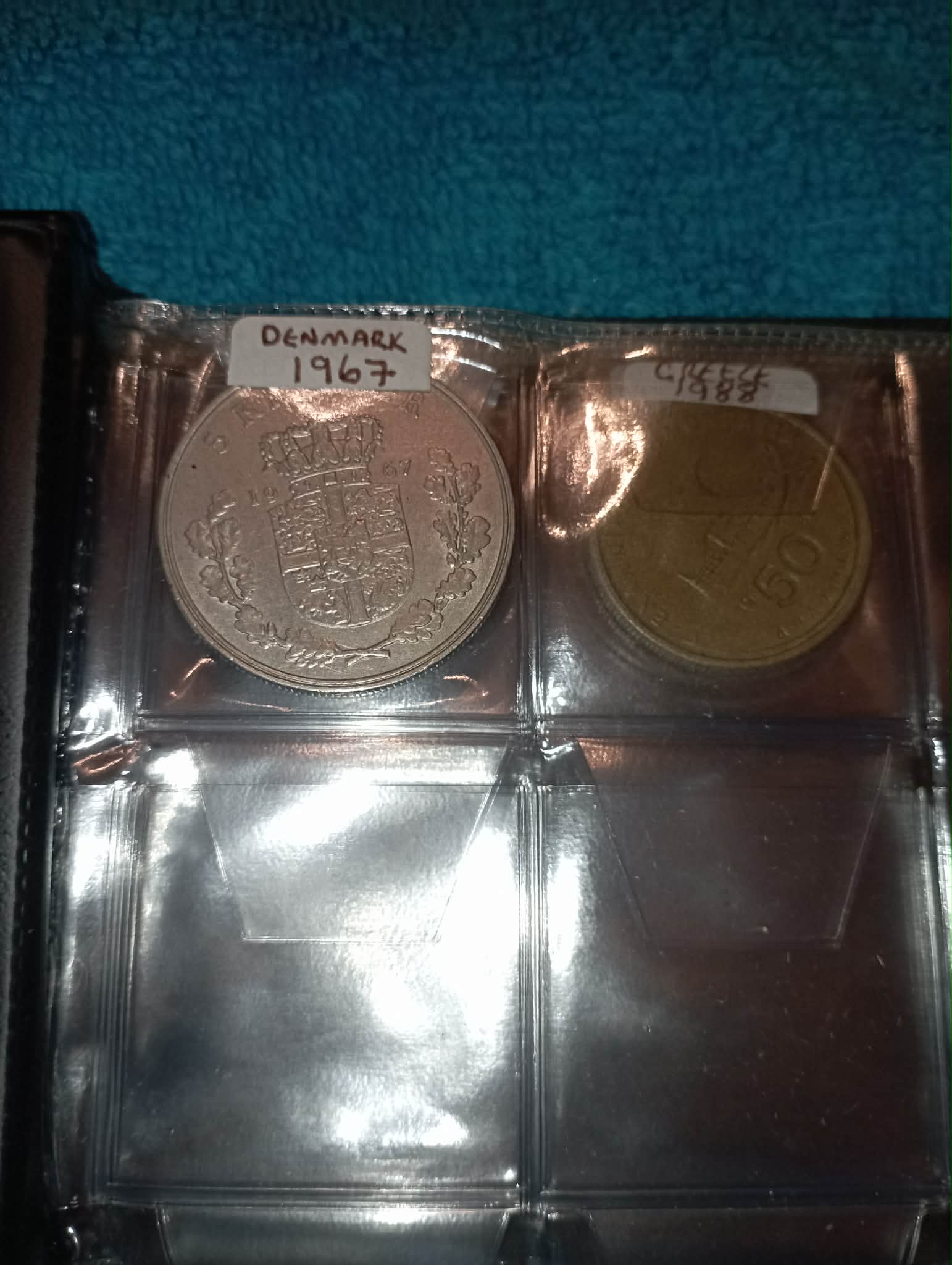 BLACK COIN BOOK INCLUDES 6 COINS