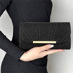 Women's Hardware Edge Party Pattern Fine Pink Clutch