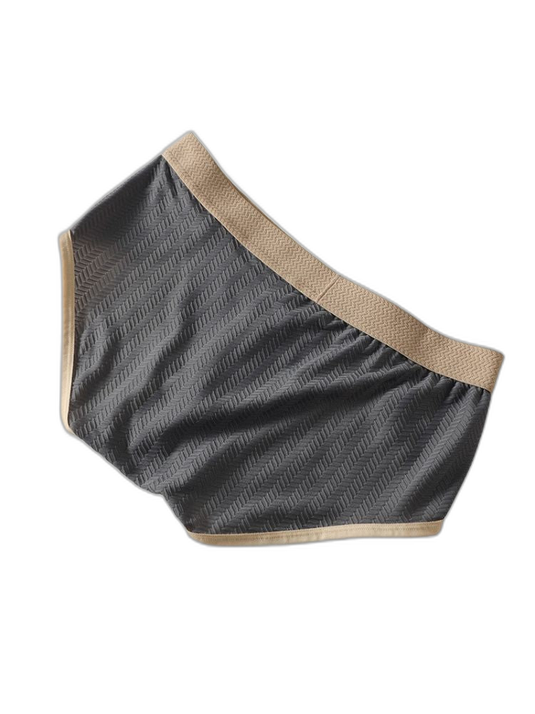 2 Pack Men's Breathable High-Stretch Seamless Comfort Odor-Control Briefs