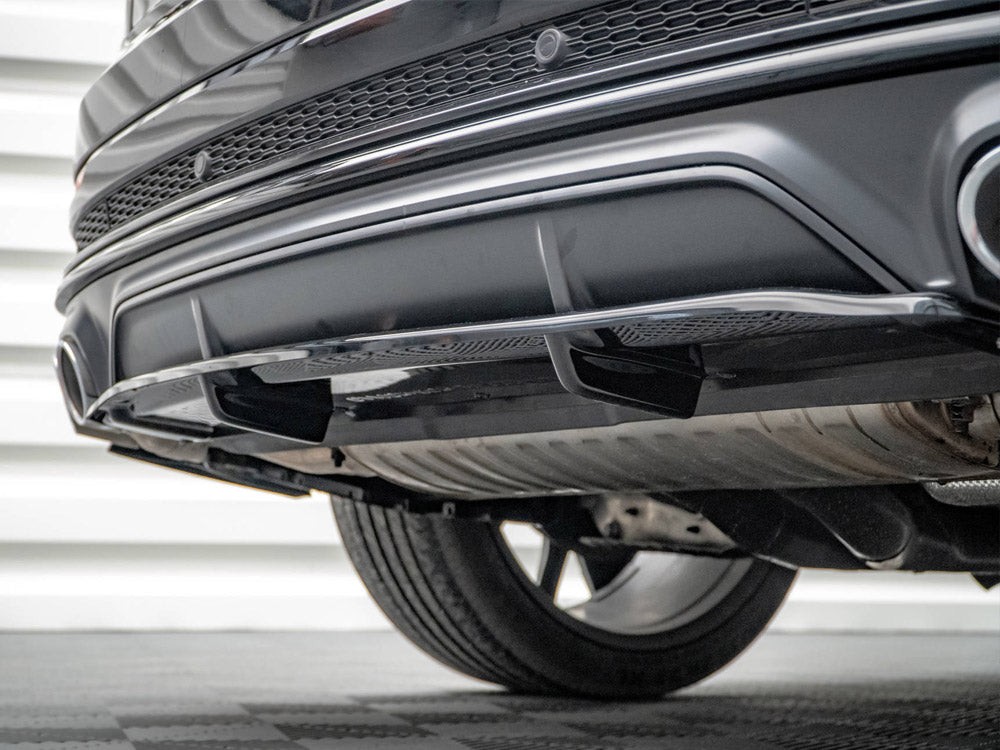 Maxton Design -  Central Rear Splitter (Vertical Bars) V.1 Audi SQ8 Mk1