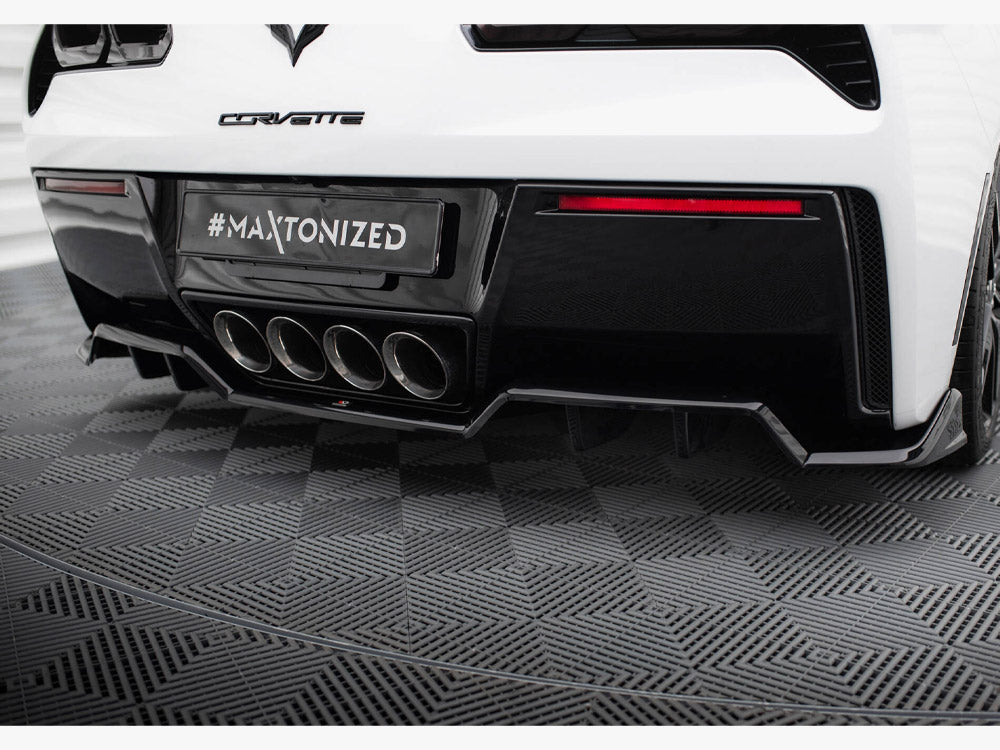 Maxton Design - Central Rear Splitter (Vertical Bars) + Rear Side Splitters Chevrolet Corvette C7