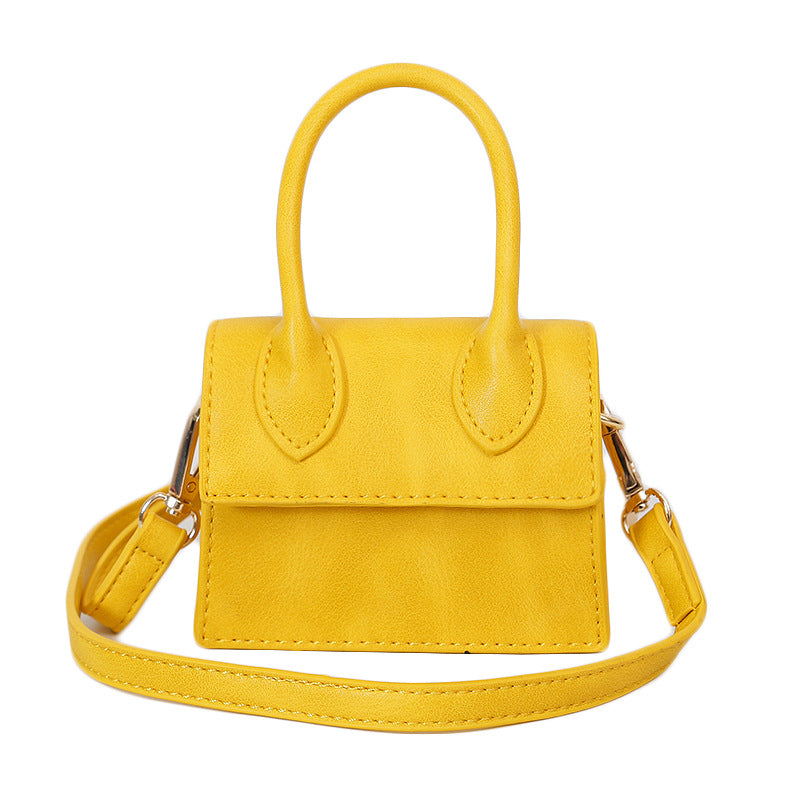 New PU Student Fashion Personality Korean Style Simple Retro Messenger Handbag