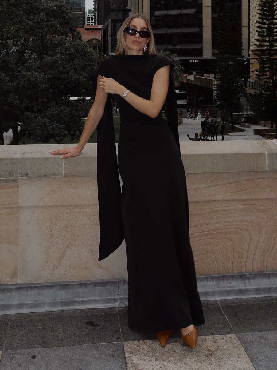 Black Backless Ribbon Dress