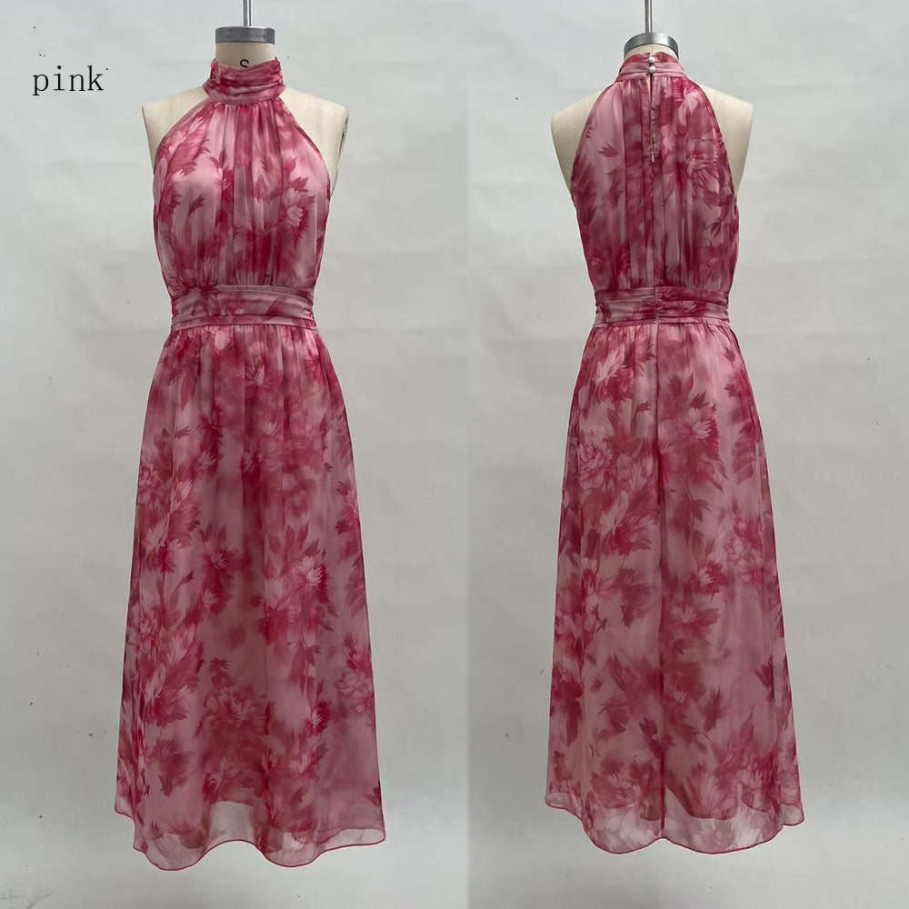 Resort-style Waist-cinching Figure-flattering Dress