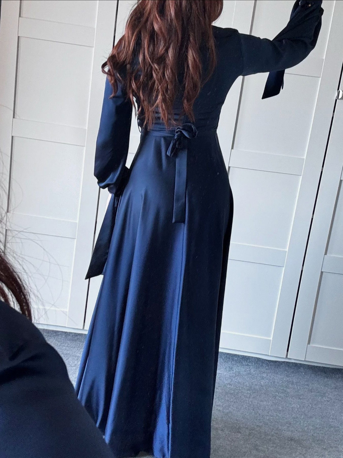 Women's Satin Plunge Neck Long Sleeve Maxi Dress - Elegant Evening Gown