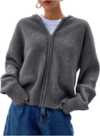 Loose Fitting Casual Cardigan Sweater With A Chunky Knit And Zipper