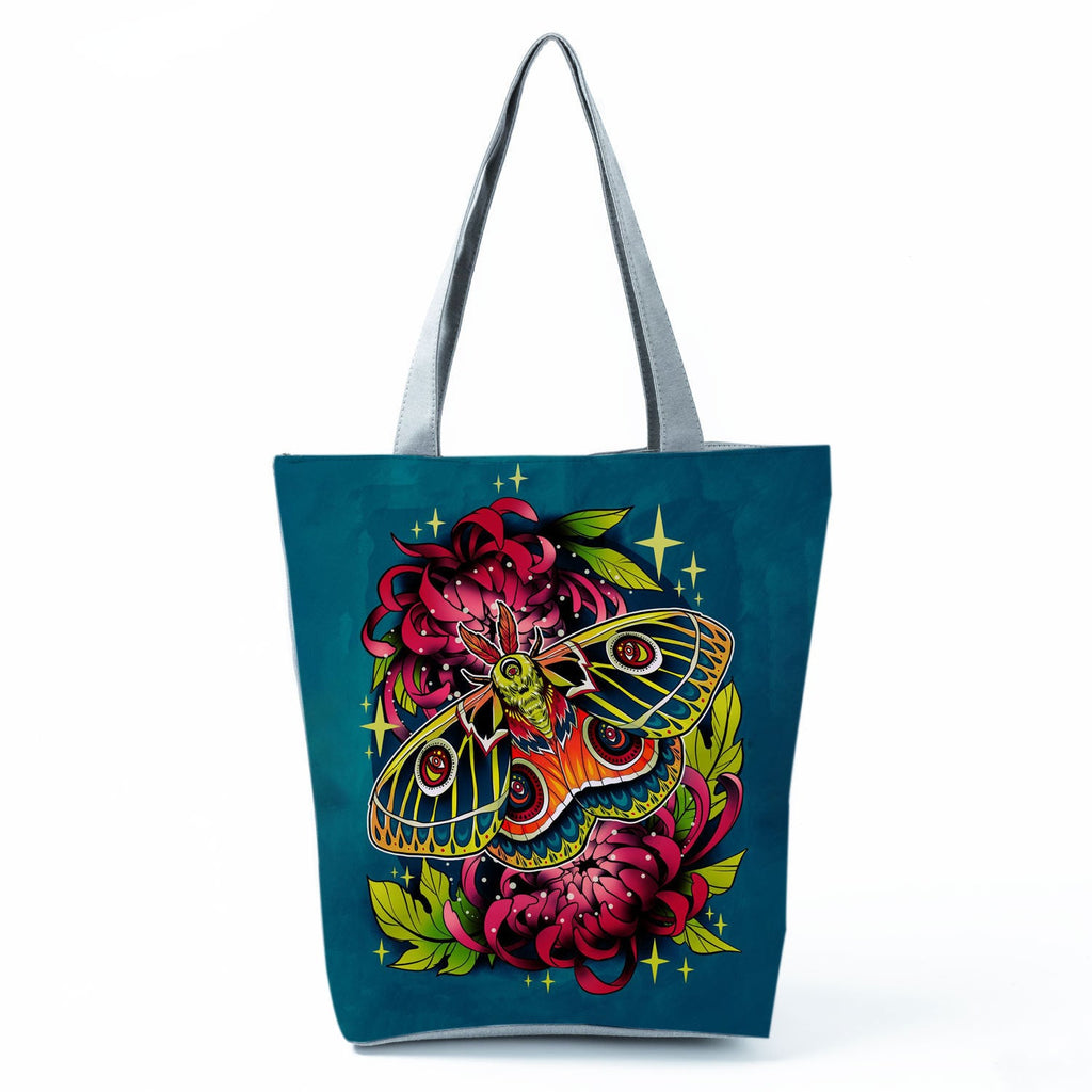 Portable Large Capacity Skull Printed Handbag