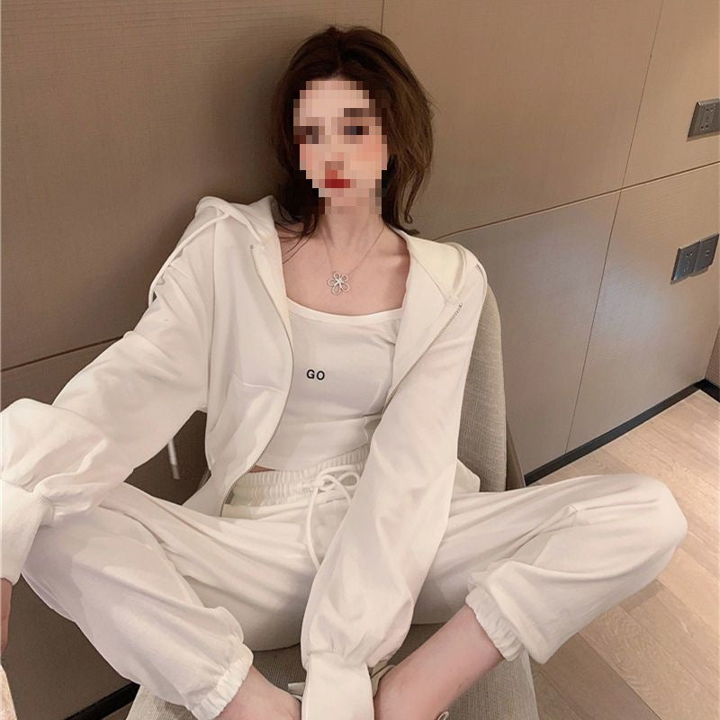 Fashionable Western-style Age-reducing Sweater Vest And Pants Casual Sporty Three-piece Set