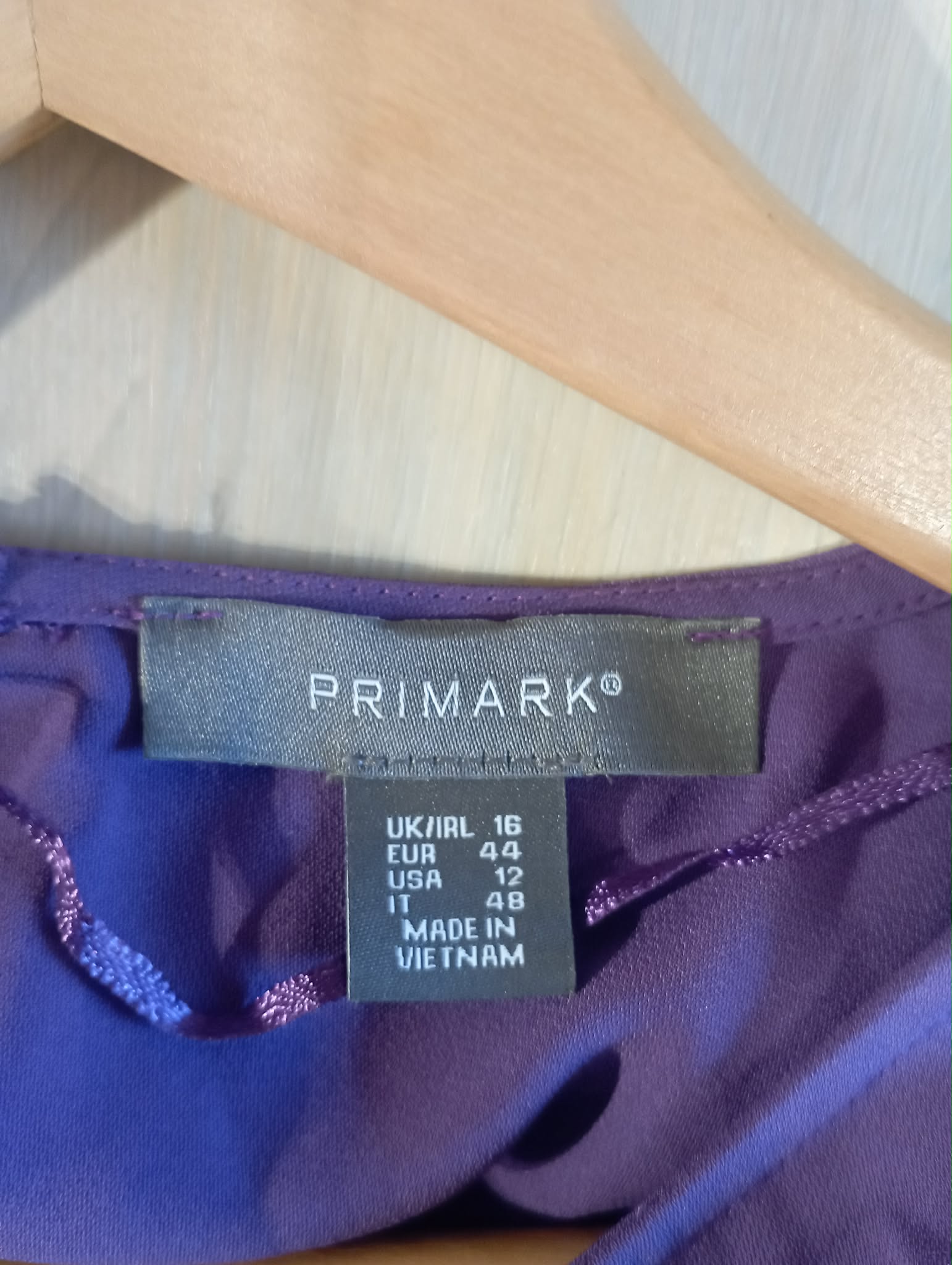 WOMEN'S PRIMARK PURPLE CASUAL SMART TOP (UK16 EU 44 US 12)