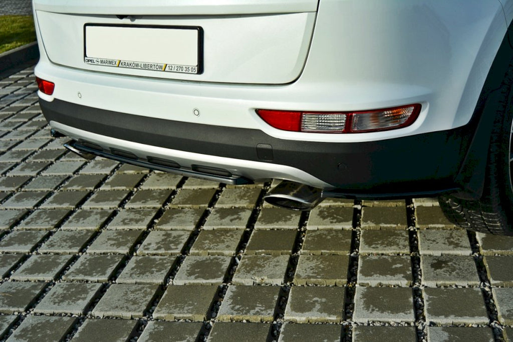 Maxton Design - CENTRAL REAR SPLITTER KIA SPORTAGE MK4 GT LINE (2015-19)