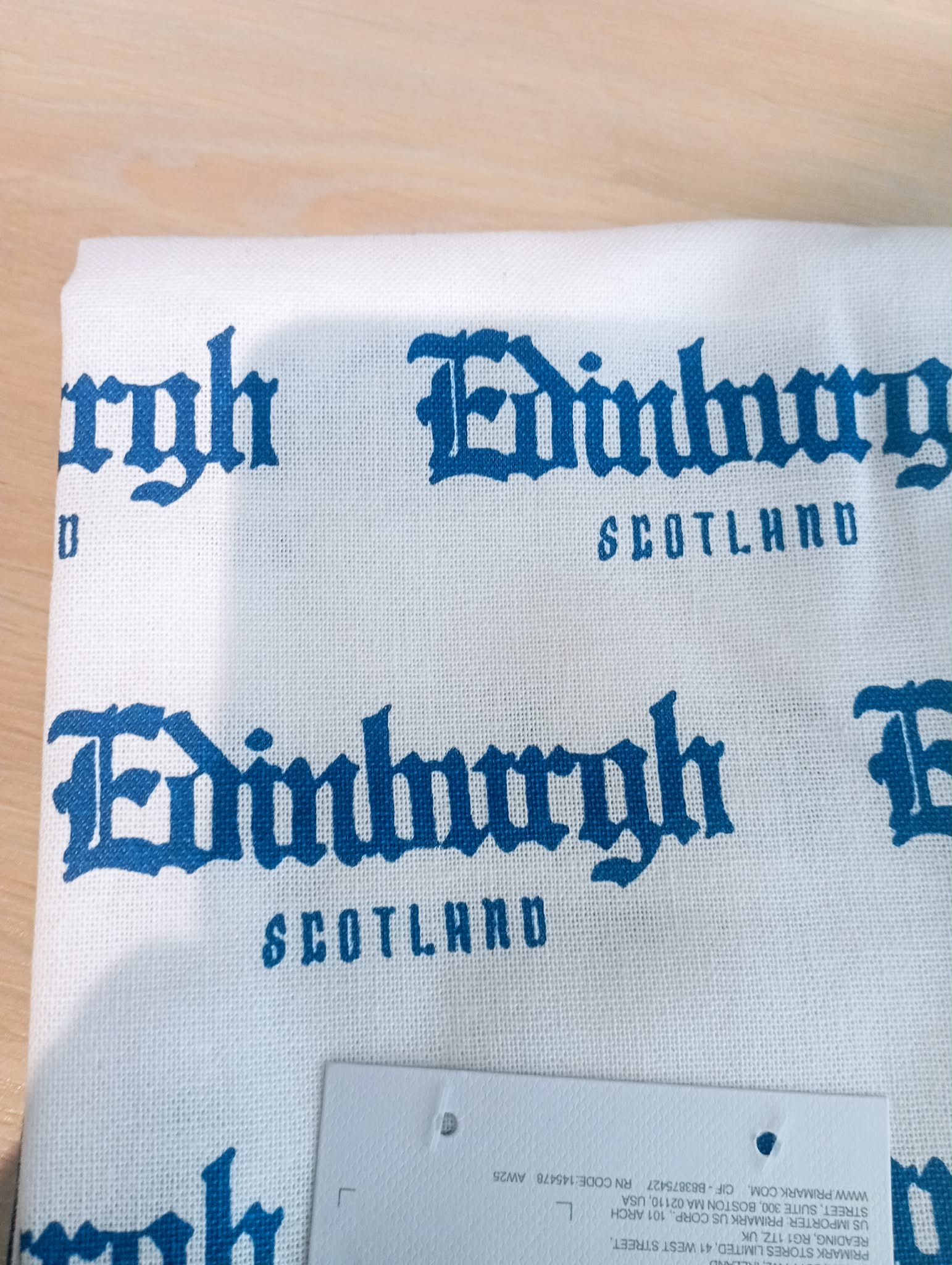SCOTLAND EDINBURGH TEA TOWELS x2