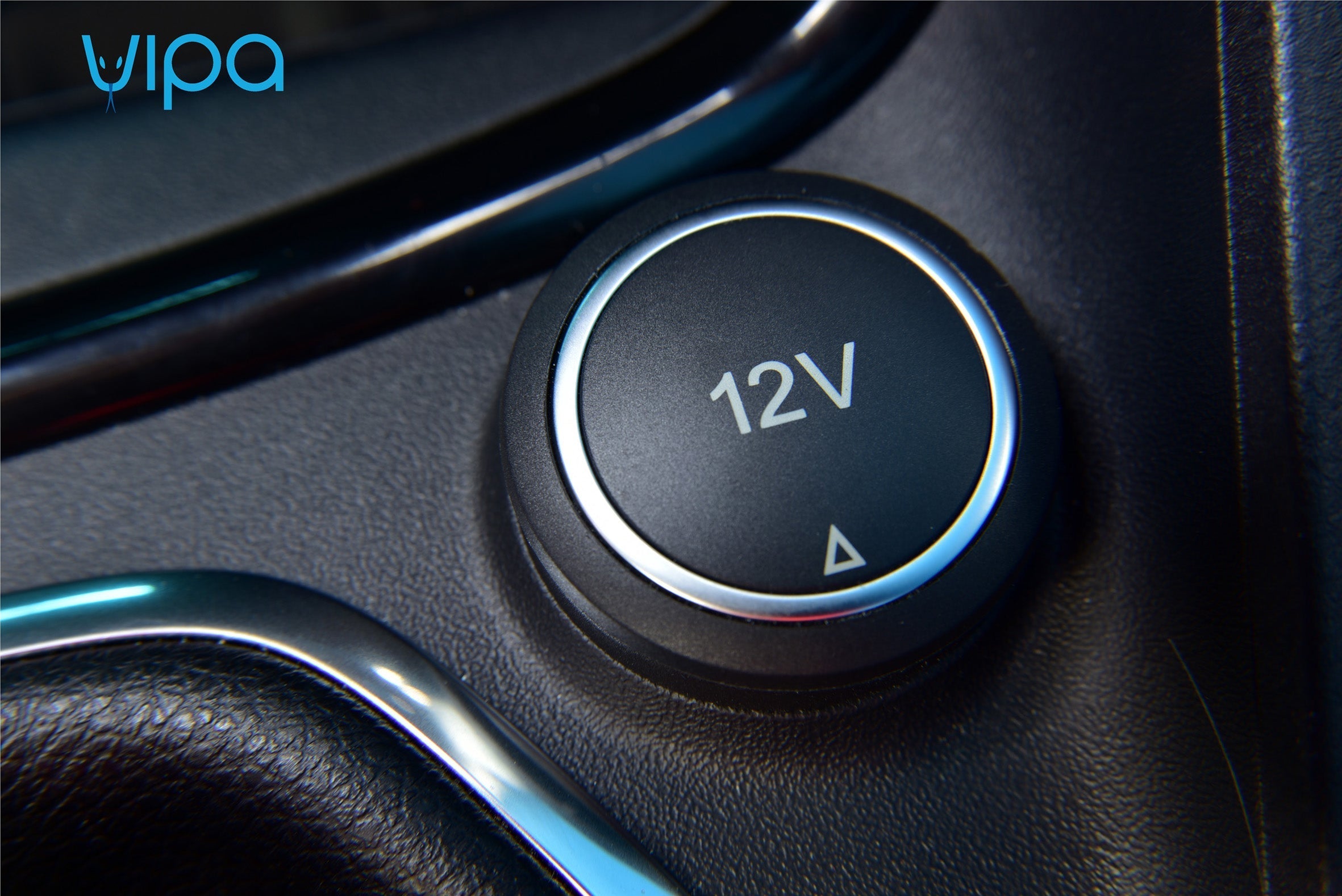 12V/24V IN CAR USB CHARGER