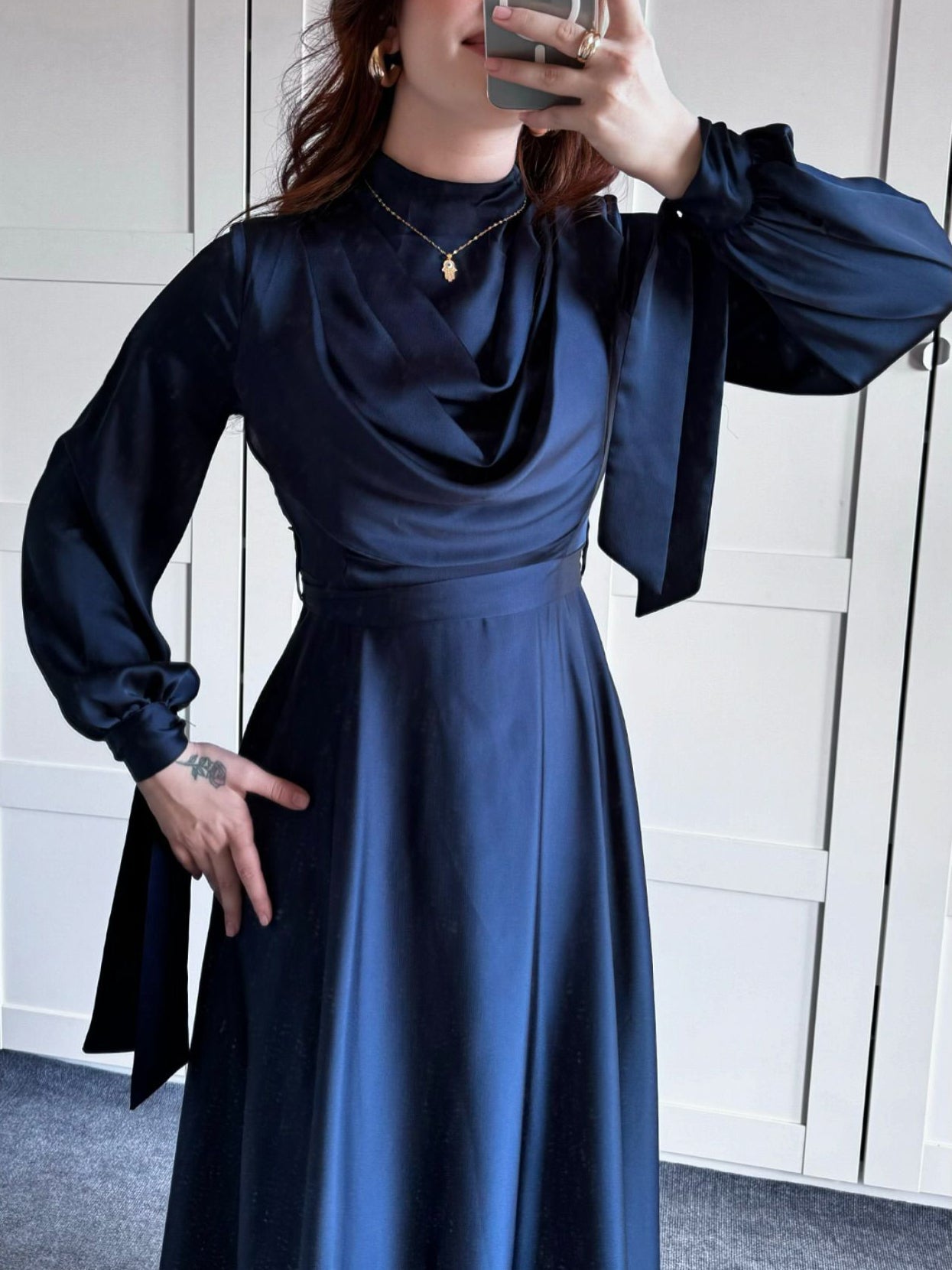 Women's Satin Plunge Neck Long Sleeve Maxi Dress - Elegant Evening Gown