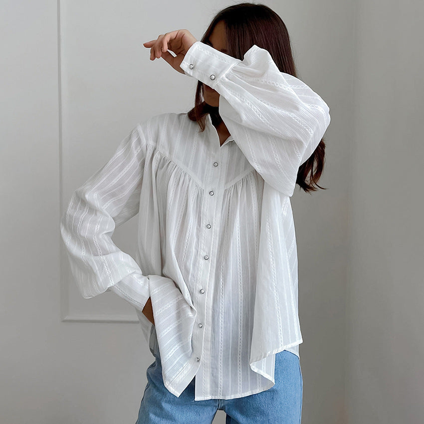 Simple Jacquard Top With A Stand-up Collar And Slightly Puffed Sleeves