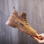 V-shaped meat powder leather boots