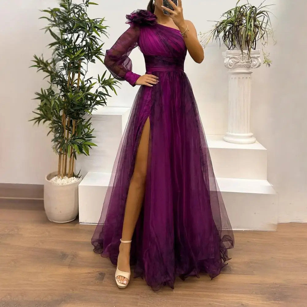 2024 Womens Evening Dress One Shoulder Pleated Pleated Mesh Single Long Sleeve