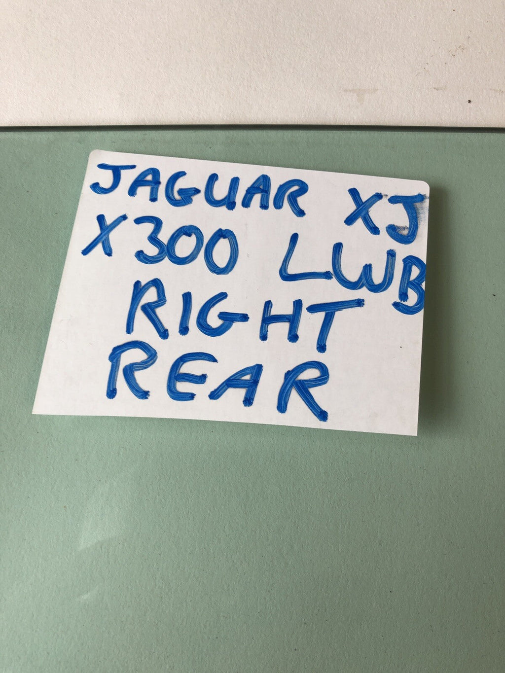 XJ Jaguar X300 LWB  Right Rear Door Window Glass