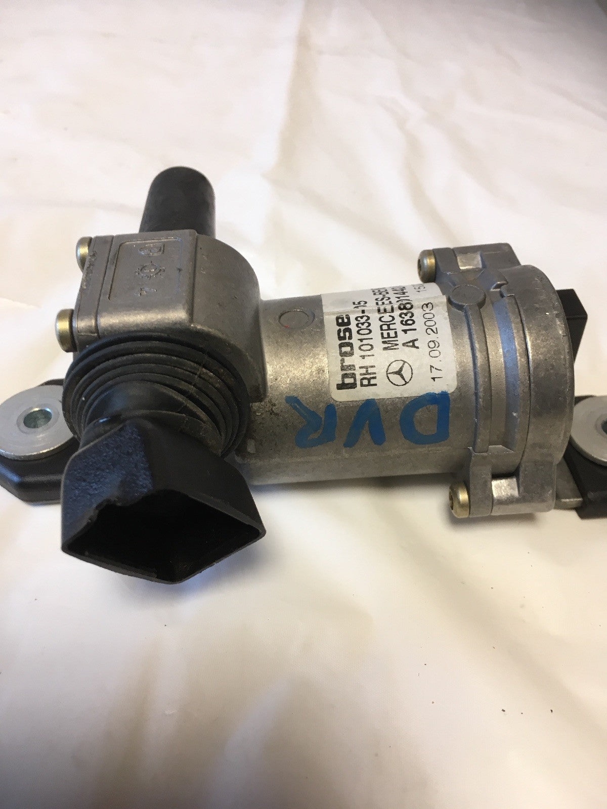 Opening Rear Quarter Right Window Motor 1638201442 From MERCEDES W163
