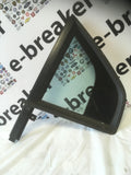 Quarter Light Window Glass Rear Left  Side From a Ford Mondeo MK3 2005