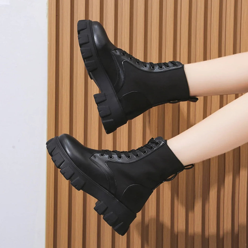 Women Motorcycle Leather Classic Punk Boots