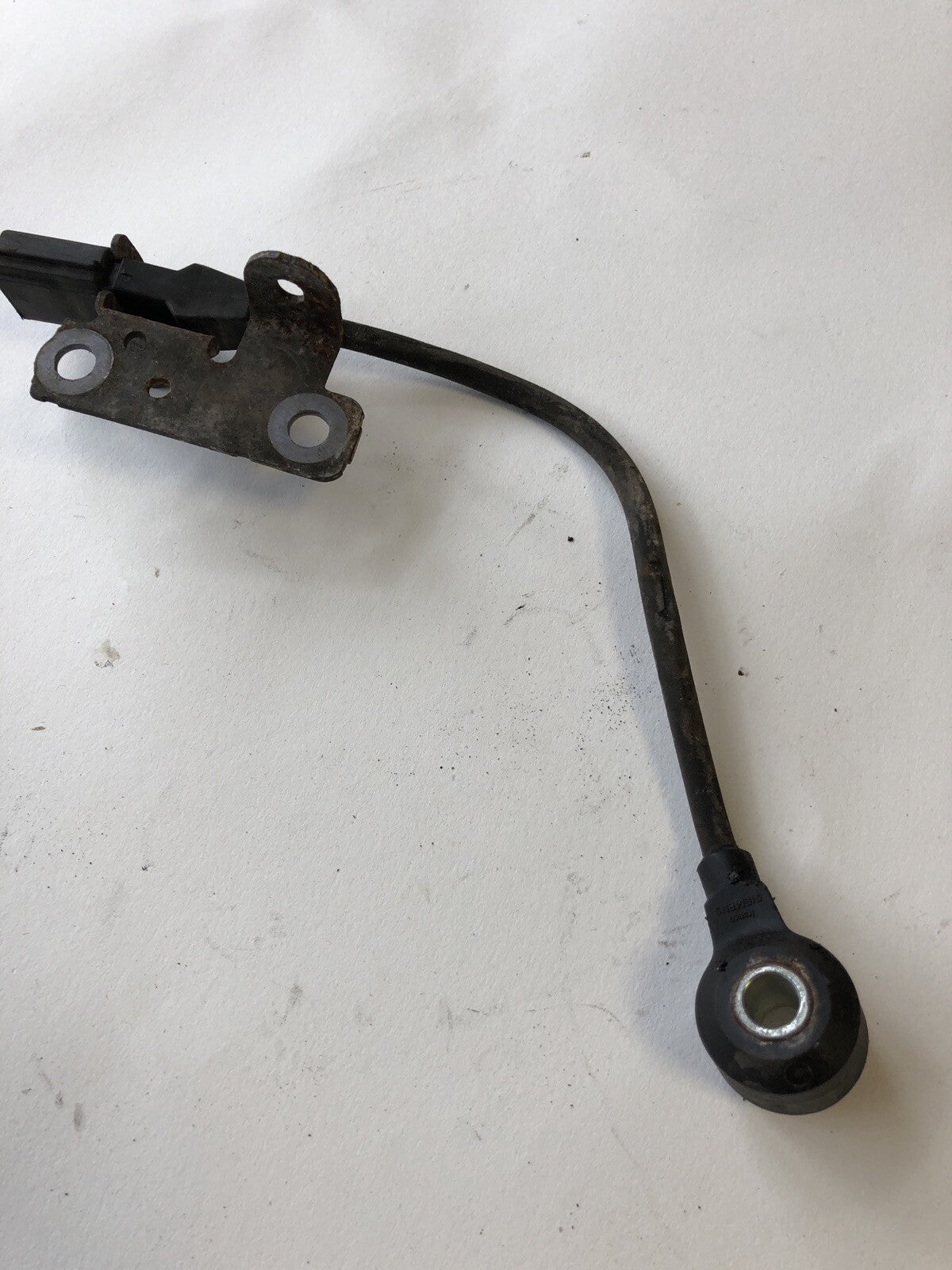 Knock Sensor 3.2 Engine From a Porsche 955 Cayenne 01-06