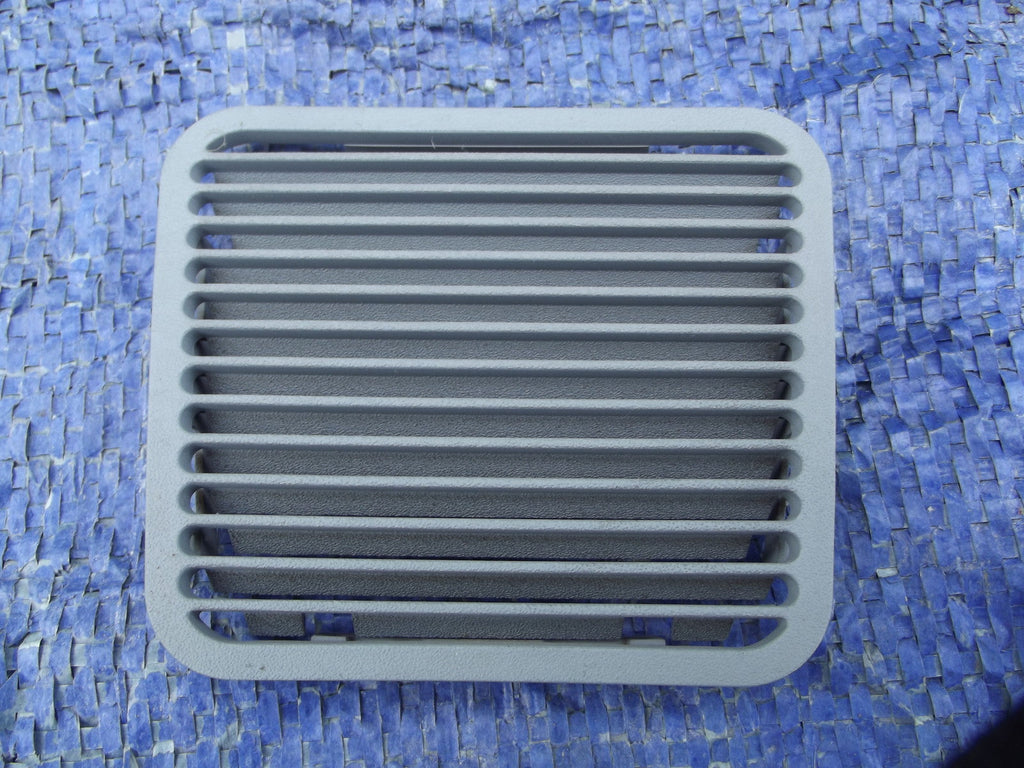 CENTRAL MIDDLE HIGH BRAKE LIGHT ACCRESS GRILL   from BMW E36 3 SERIES COUPE