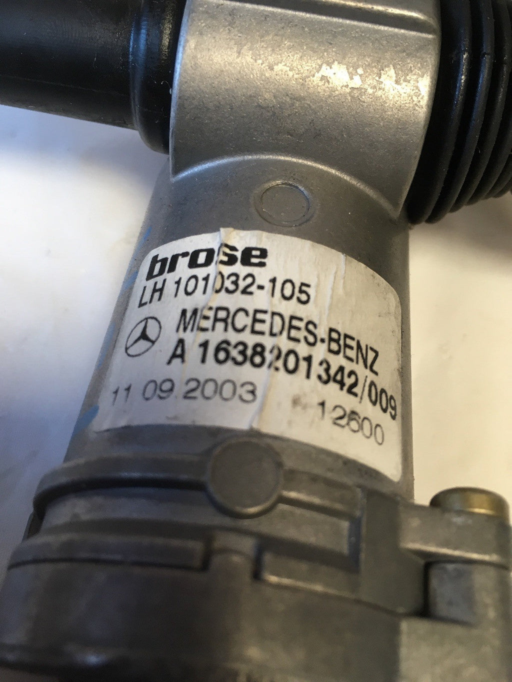 Opening Rear Quarter Left Window Motor 1638201342 From MERCEDES W163
