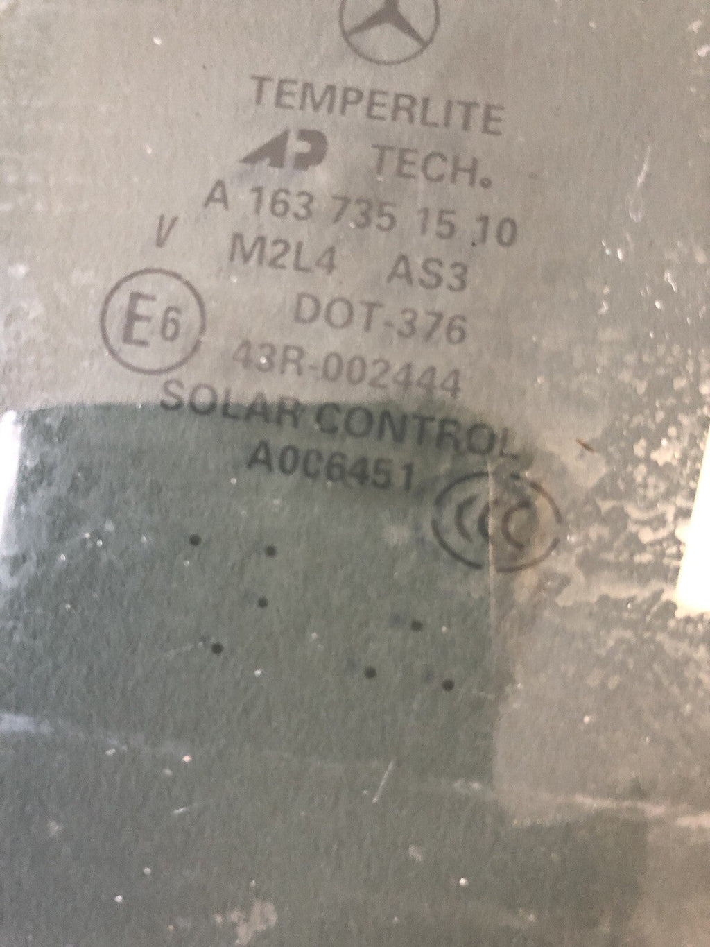 Mercedes Benz ML W163 Left  Rear Door Window Glass