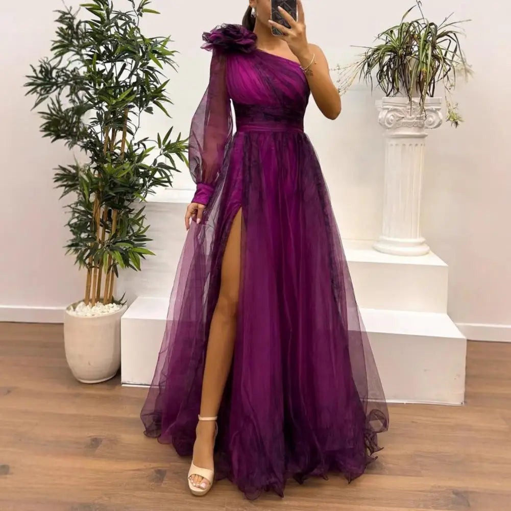 2024 Womens Evening Dress One Shoulder Pleated Pleated Mesh Single Long Sleeve