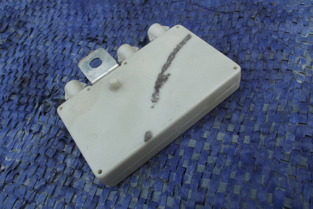 REAR WINDOW AERIAL ANTENNA  AMP 65248368205  from BMW E46 316 SE SALOON 1999