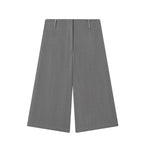 Women's Minimalist Solid Color Long Casual Shorts