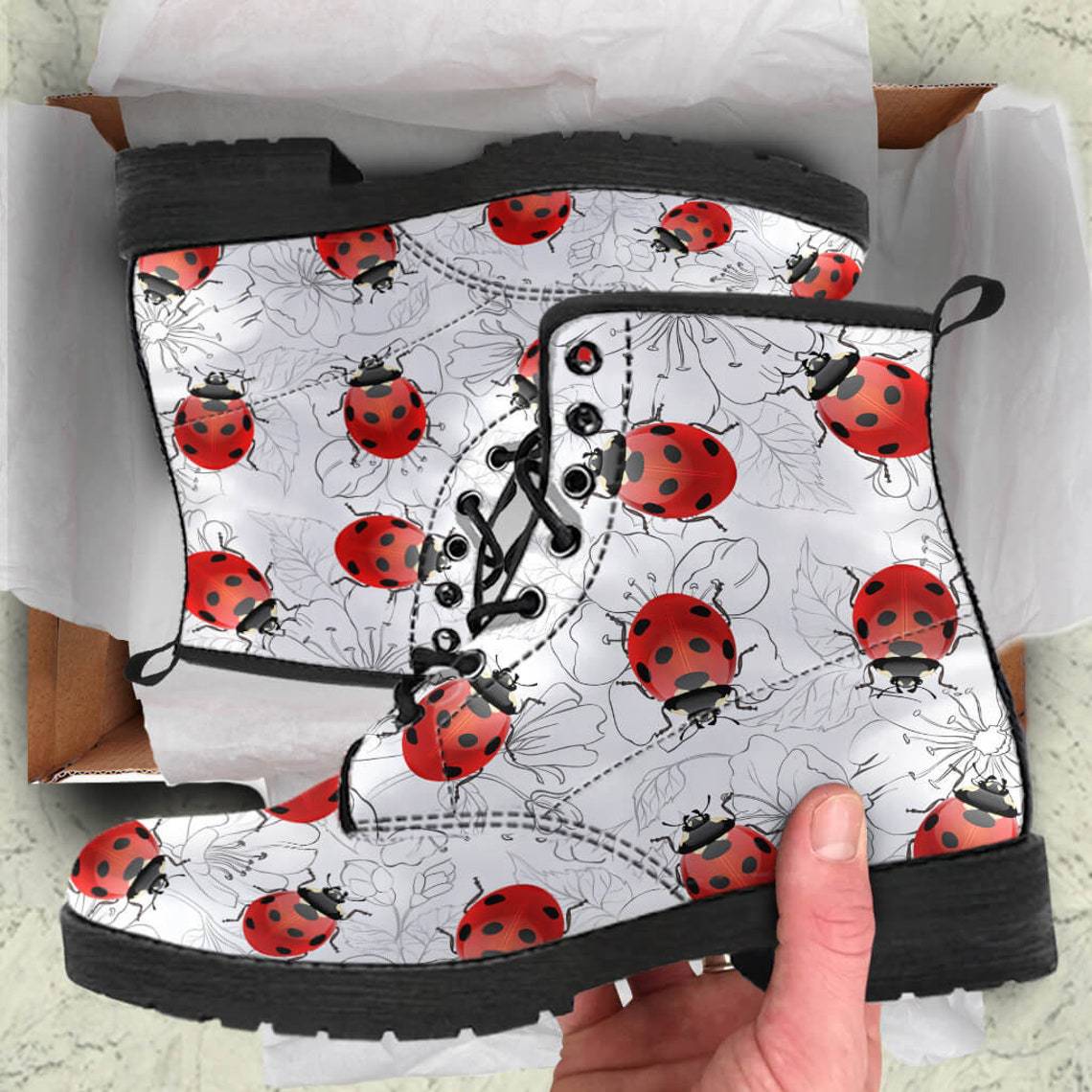 Women's High Help Combat Boots Seven Star Ladybird Cute Cartoon British Work Clothes Boots
