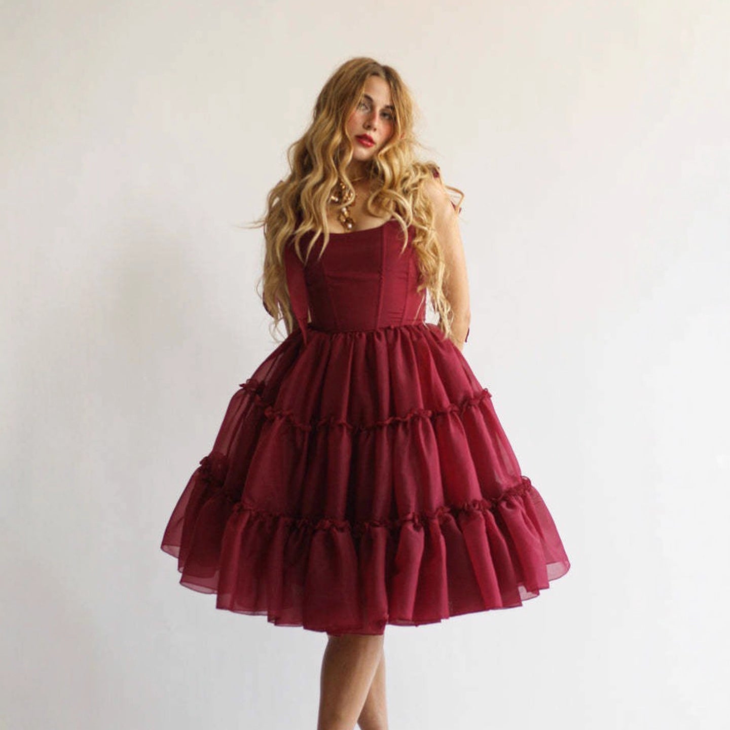 Square-neck Solid-color Wooden High-waist Flared Sleeveless Dress