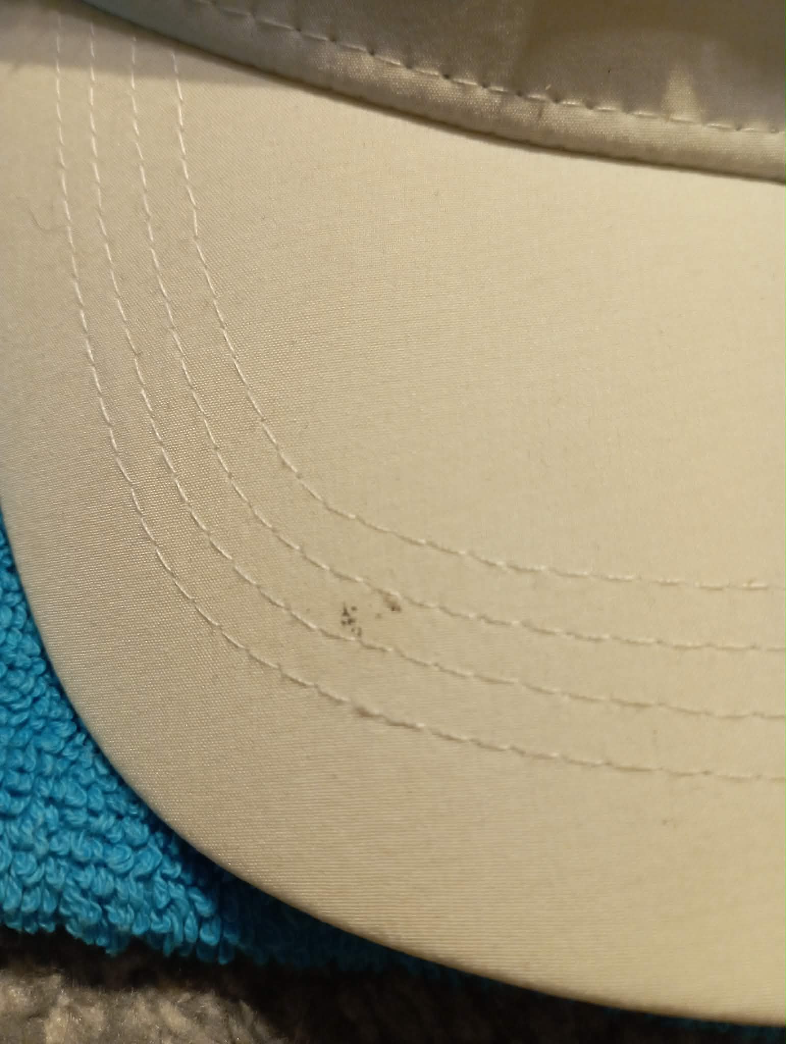 MENS BEE INSPIRED WHITE CAP