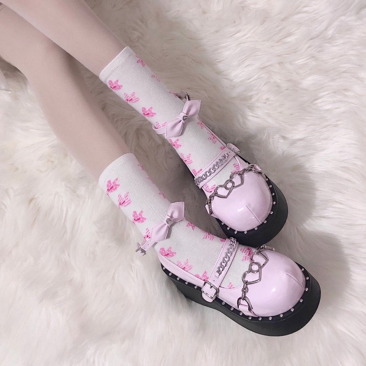 Women's Heightened Thick Bottom Chain Retro British Style Leather Shoes