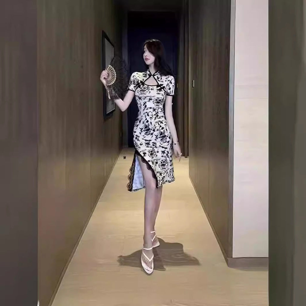 Retro Fitted Waist Slimming Hip-Hugging Printed Dress