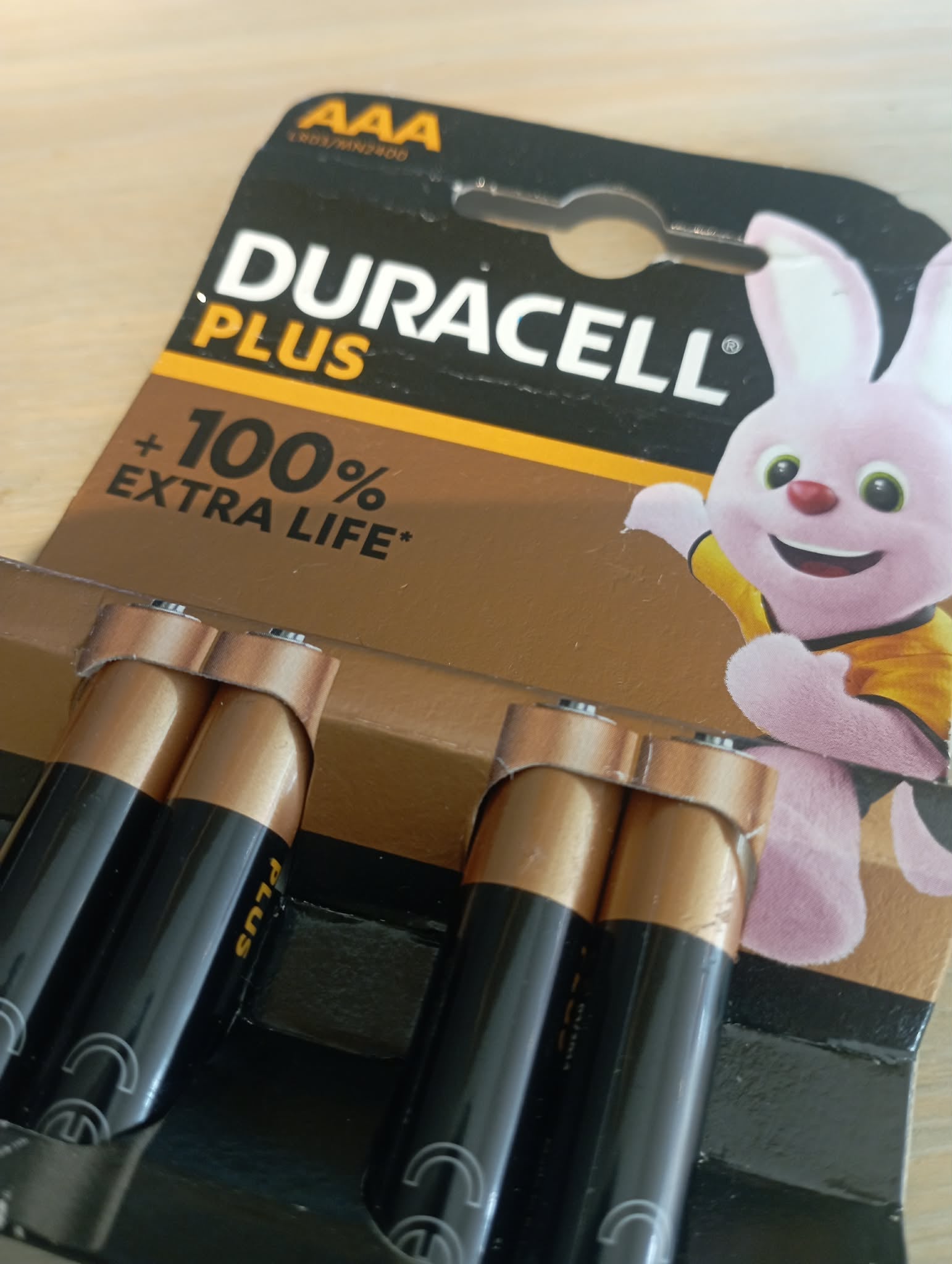 4 AAA DURACELL BATTERIES